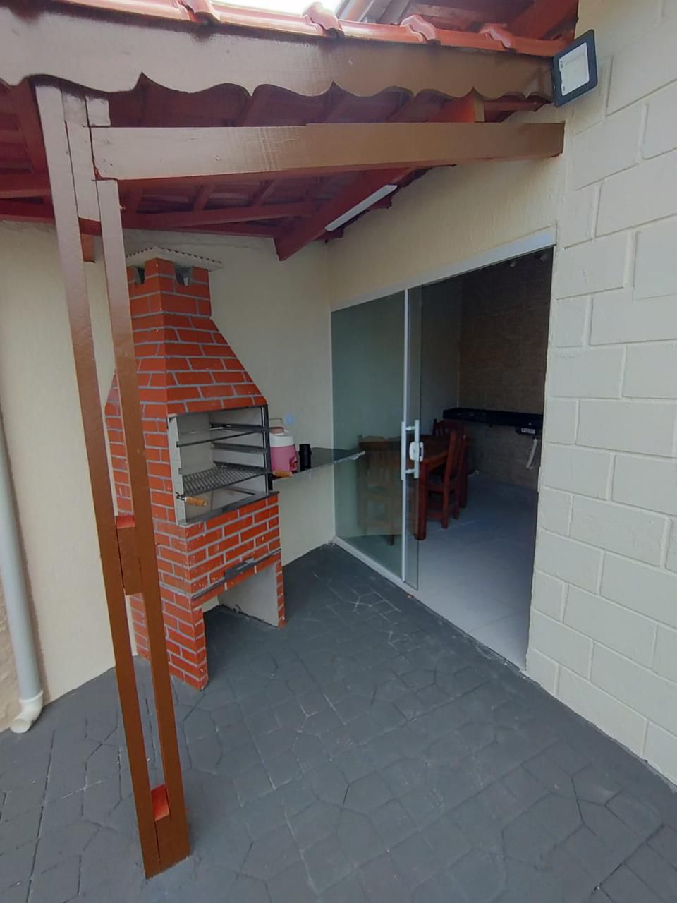 CAS261342 Edícula no Suarão Itanhaém a 100m da praia com piscina e hidromassagem!