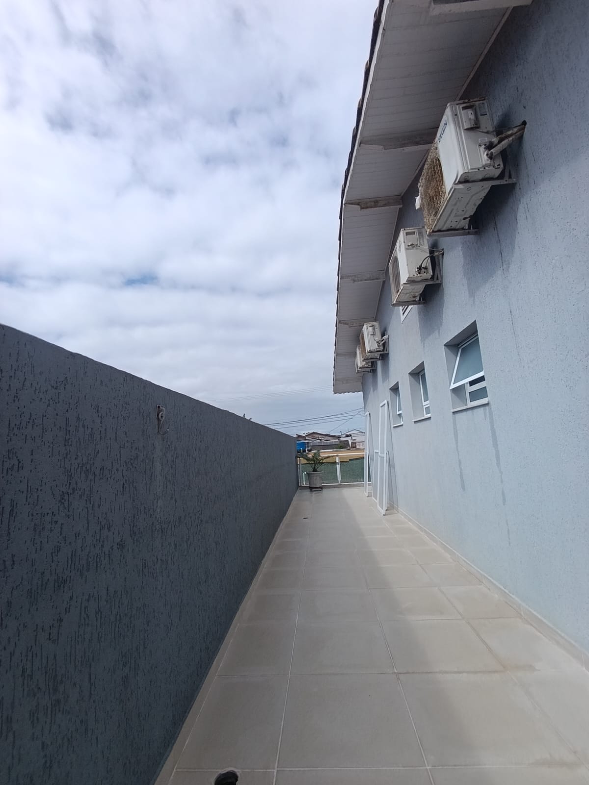 CAS261344 Sobrado Sustentável com 4 Dormitórios e Piscina a 100m do Mar em Itanhaém