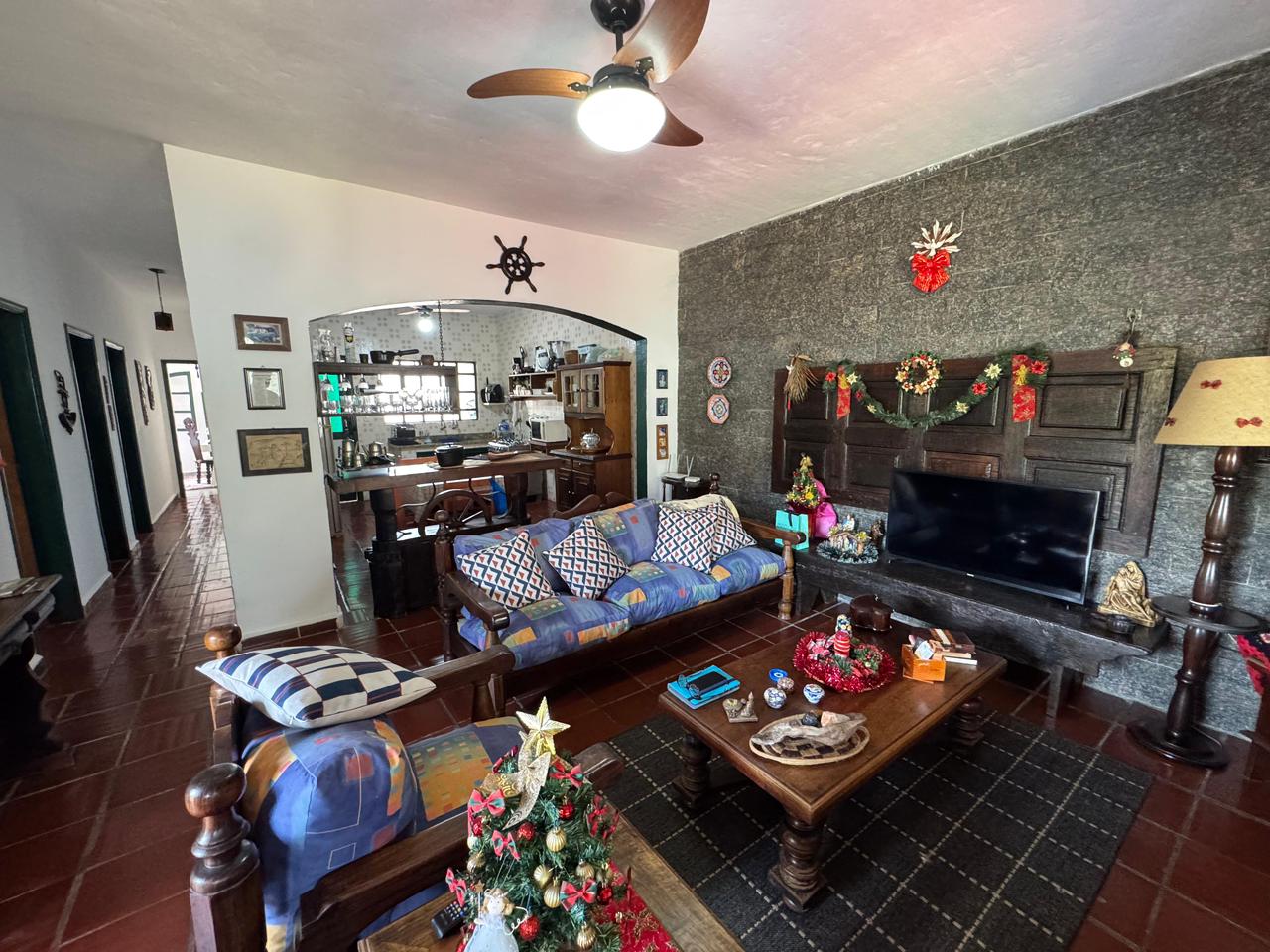 CAS261347 Casa de Esquina à Venda no Jardim Suarão Itanhaém – 03 Dormitórios