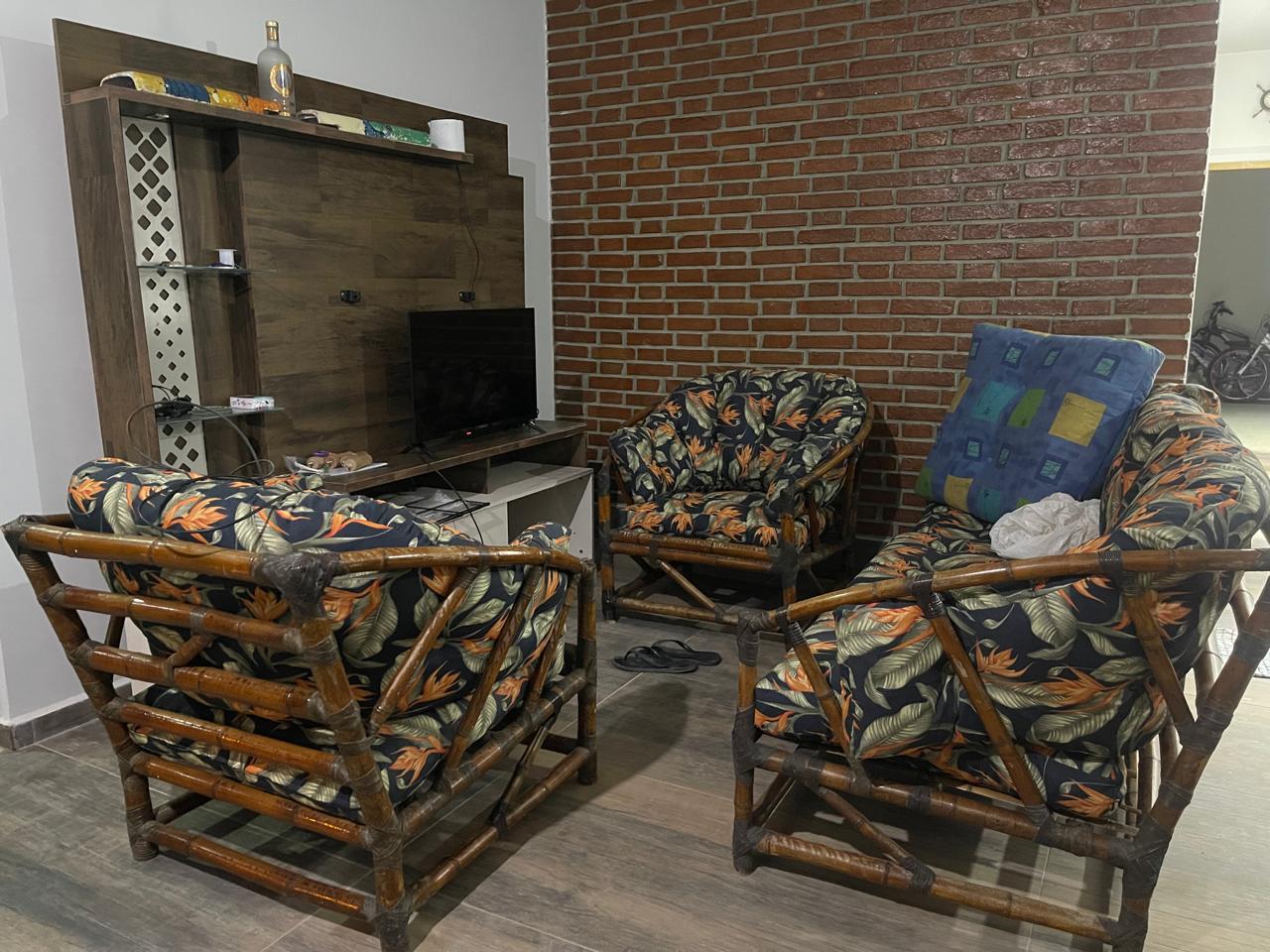 CAS261351 Casa à Venda no Bairro Satélite Itanhaém – 03 Dormitórios a 185m da Praia