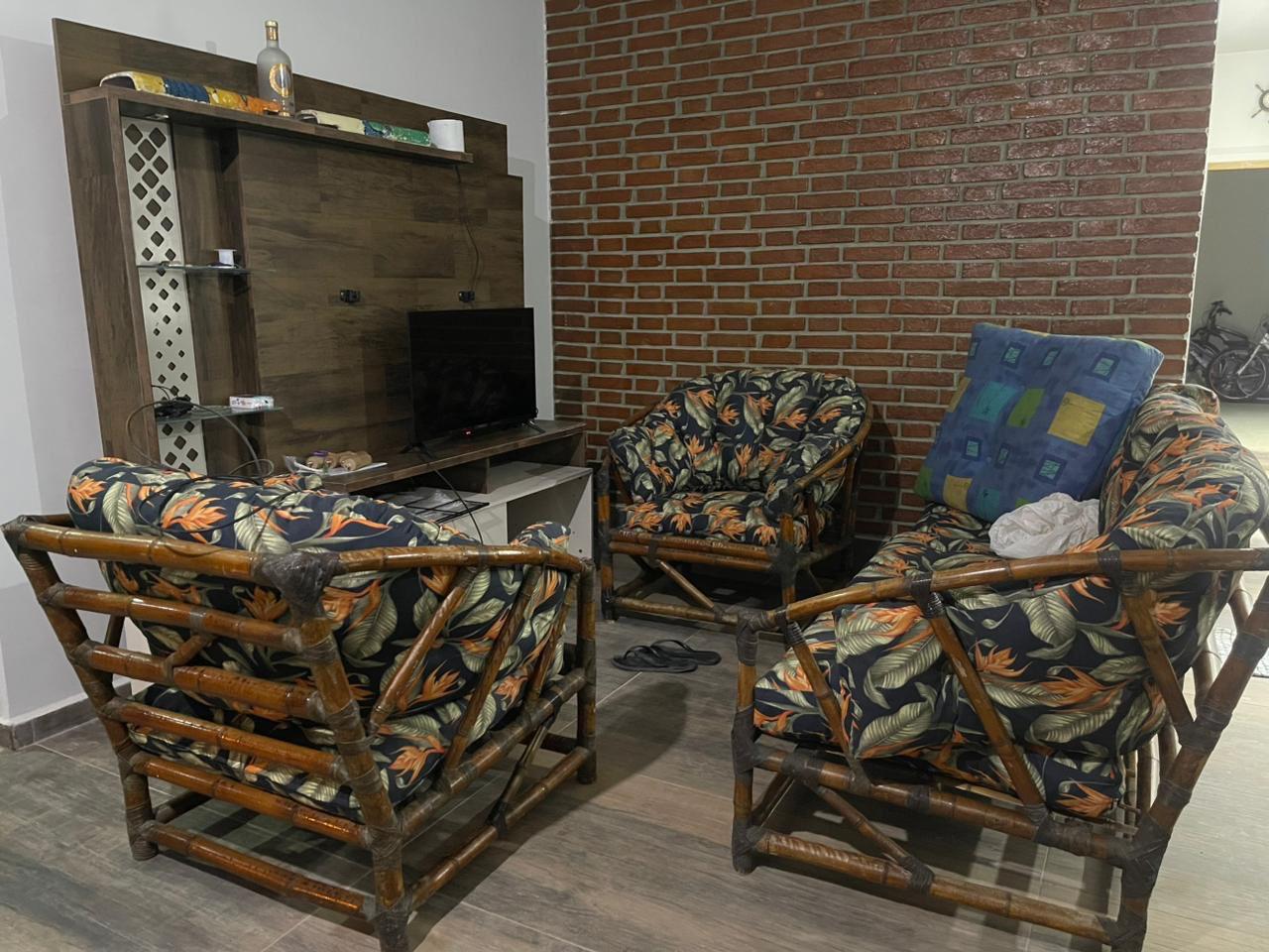 CAS261351 Casa à Venda no Bairro Satélite Itanhaém – 03 Dormitórios a 185m da Praia