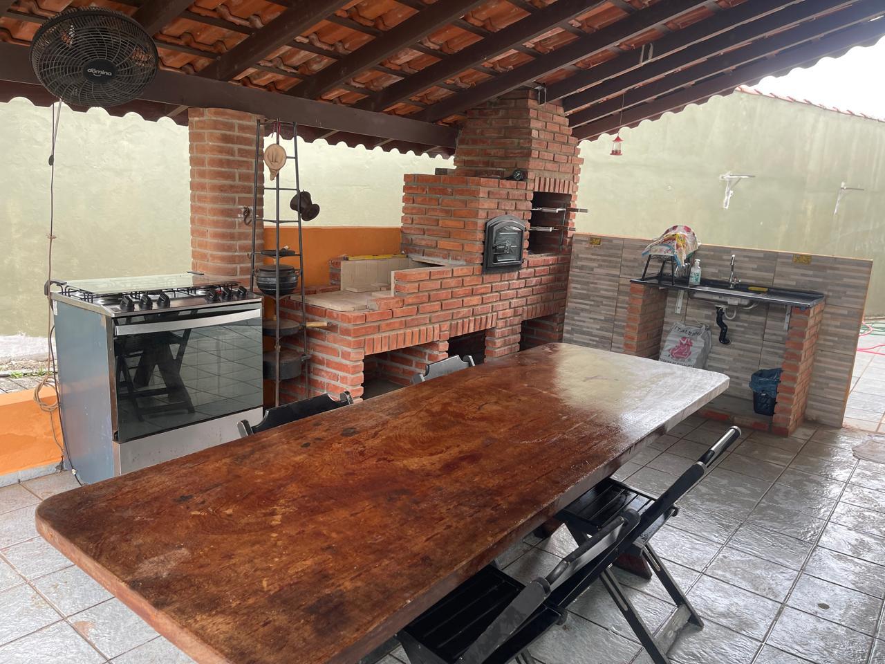 CAS261351 Casa à Venda no Bairro Satélite Itanhaém – 03 Dormitórios a 185m da Praia