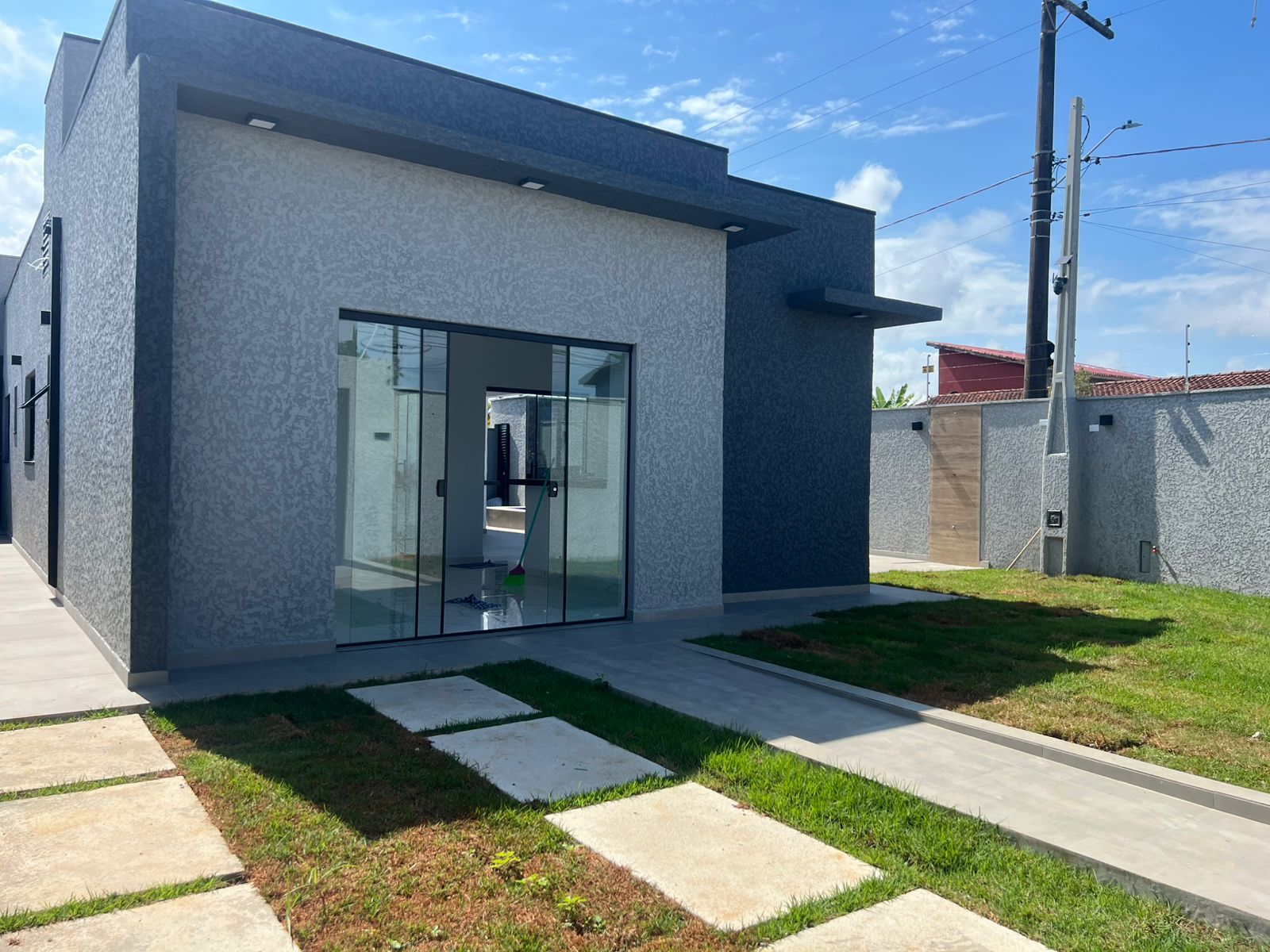 CAS261356 Casa Isolada à Venda no Cibratel II Itanhaém – 03 Dormitórios com Piscina