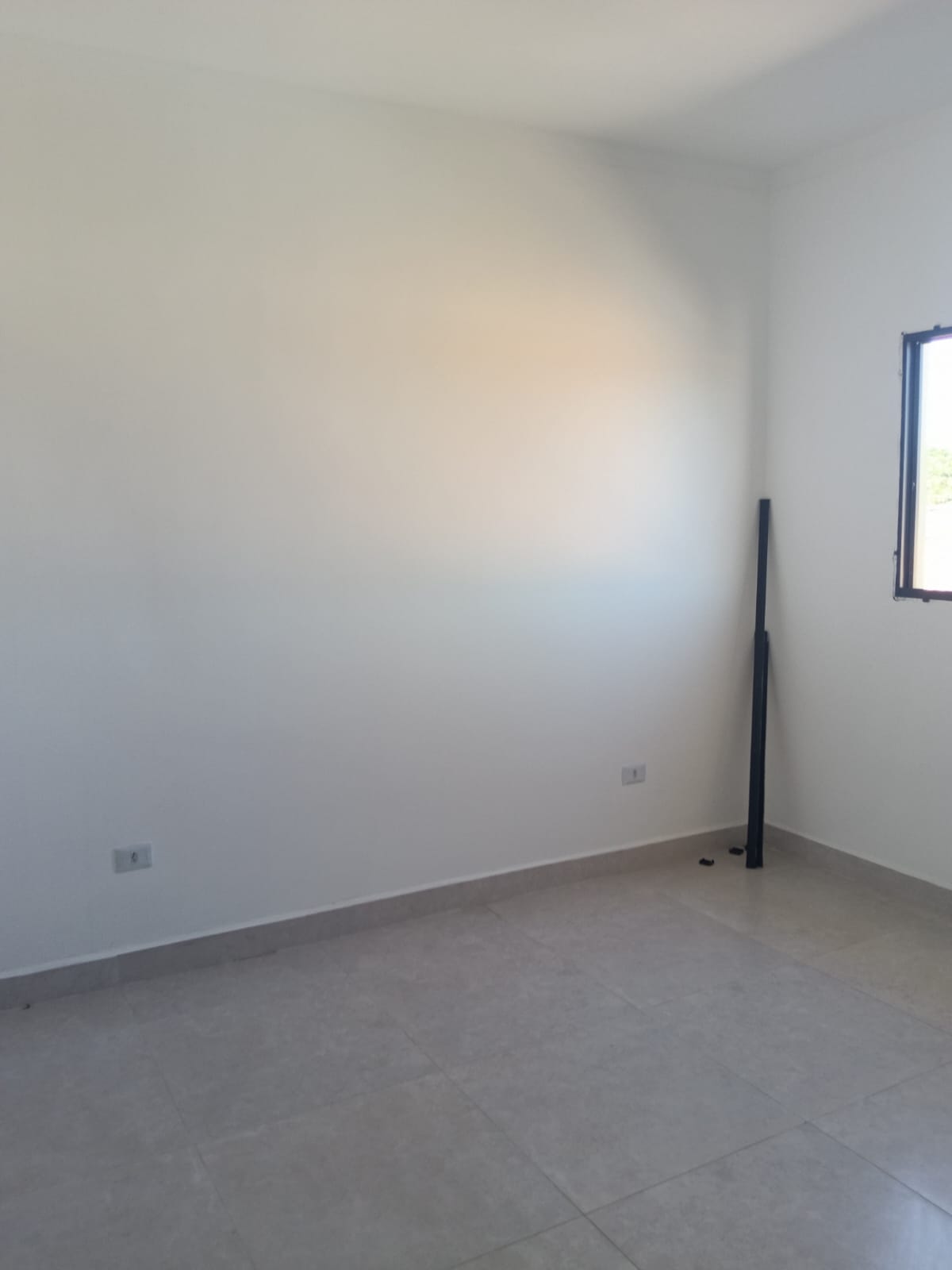 CAS261359 Sobrado Novo no Cibratel 2 Itanhaém – 02 Suítes com Piscina e Cascata