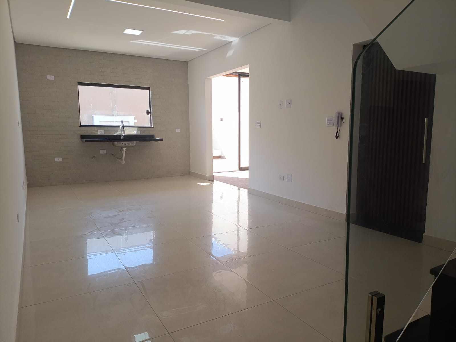 CAS261360 Sobrado Alto Padrão no Bopiranga Itanhaém – 04 Dormitórios Pé na Areia