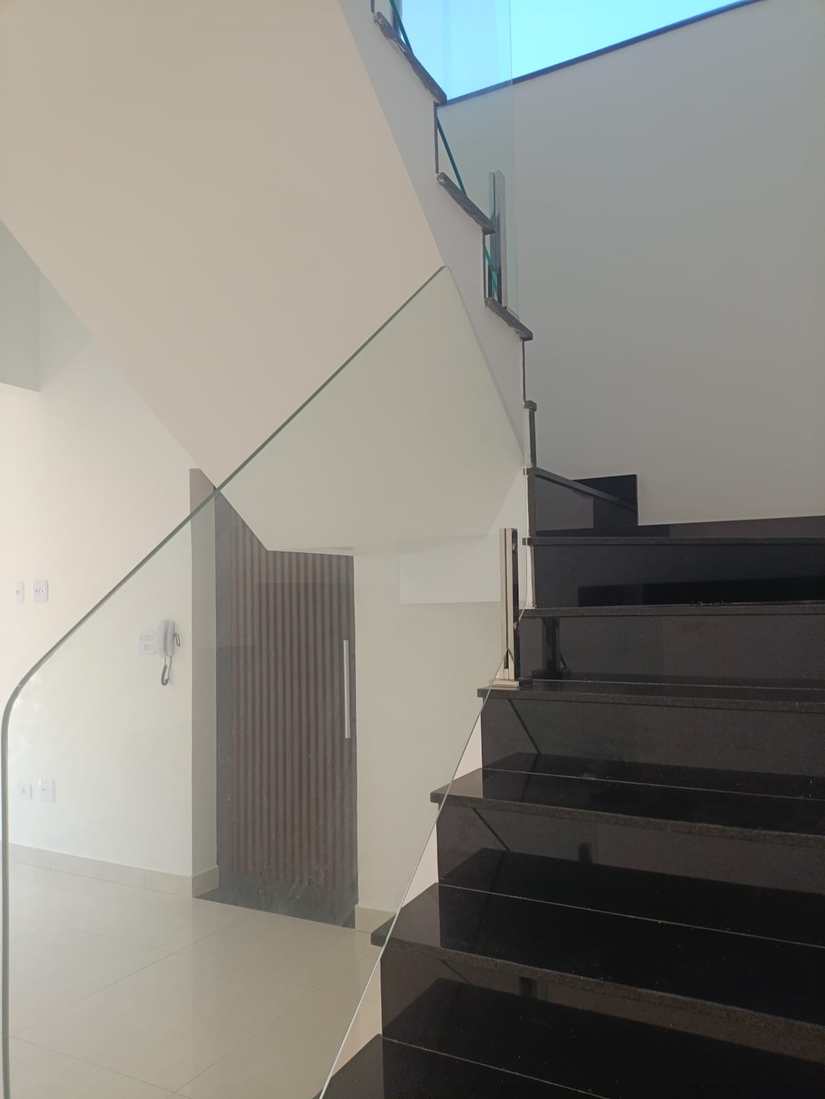 CAS261360 Sobrado Alto Padrão no Bopiranga Itanhaém – 04 Dormitórios Pé na Areia