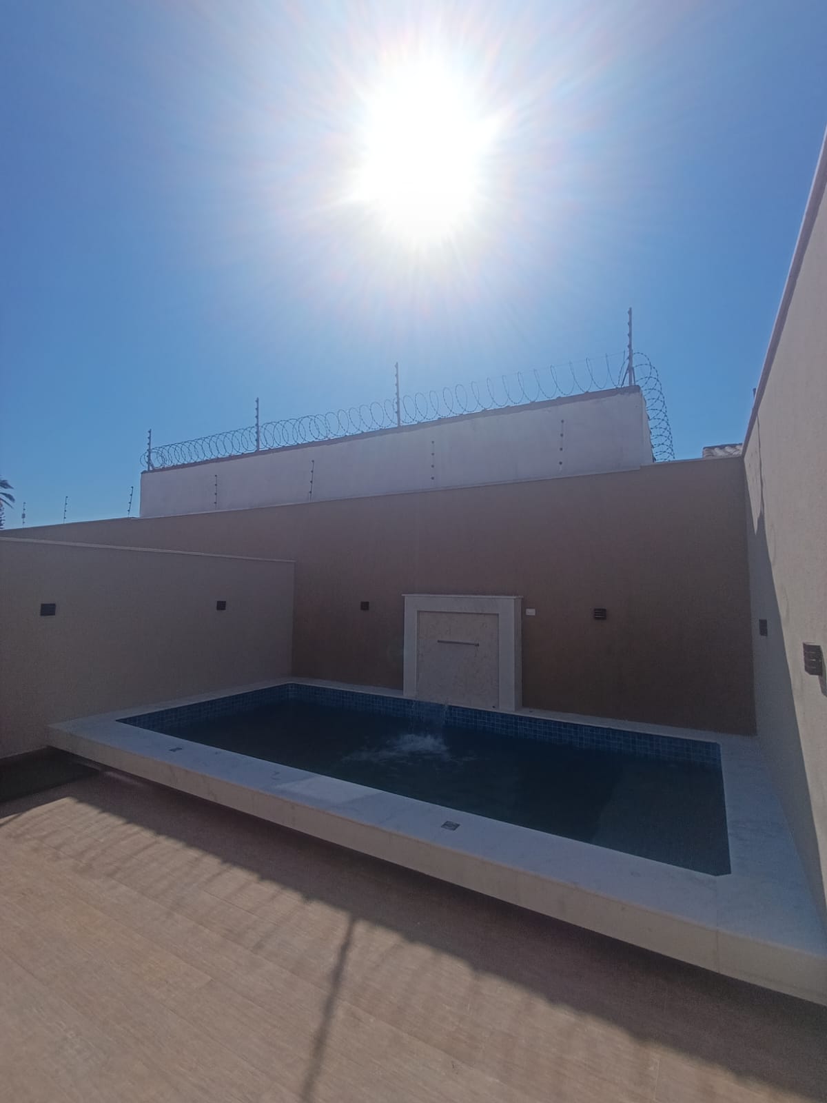 CAS261360 Sobrado Alto Padrão no Bopiranga Itanhaém – 04 Dormitórios Pé na Areia