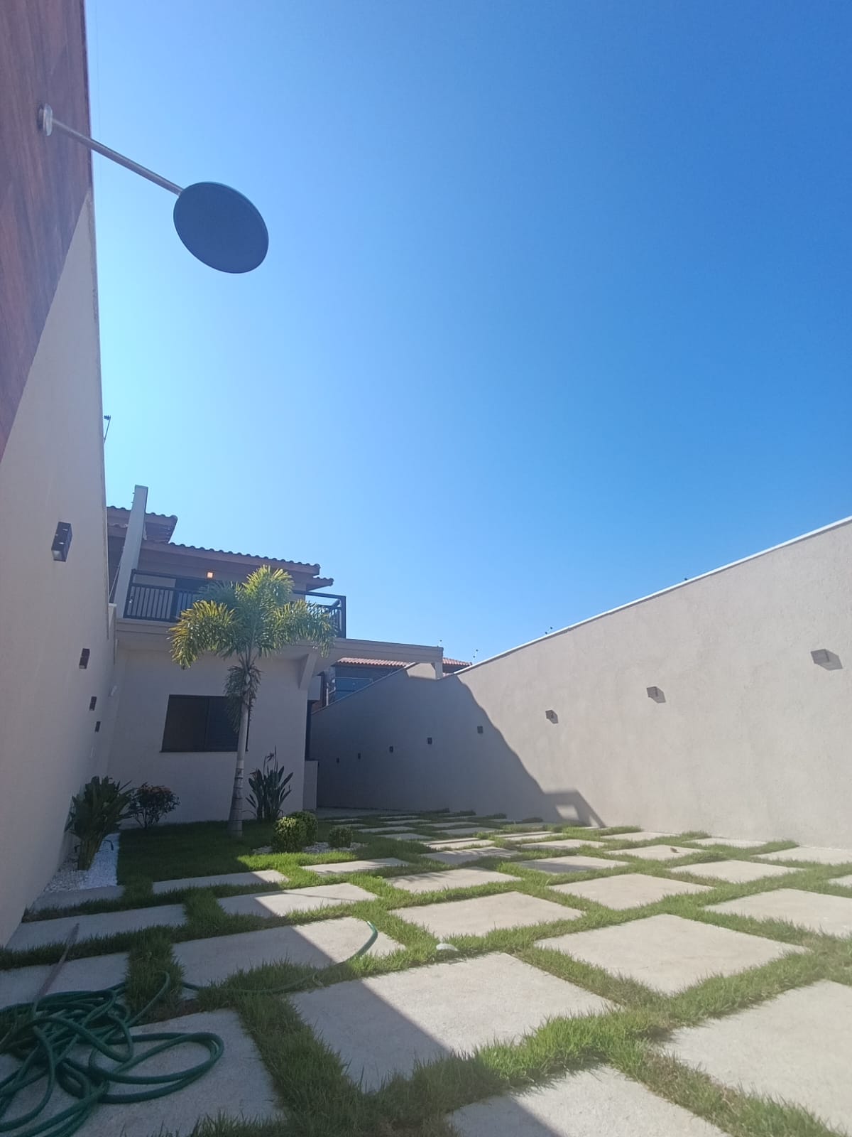 CAS261360 Sobrado Alto Padrão no Bopiranga Itanhaém – 04 Dormitórios Pé na Areia