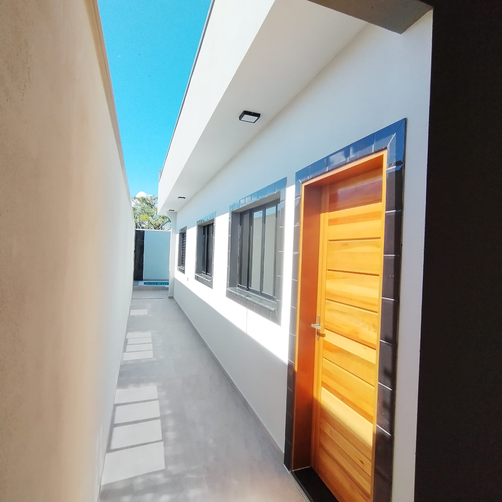 CAS261361 Casa Nova à Venda no Nova Itanhaém – 02 Dormitórios com Piscina