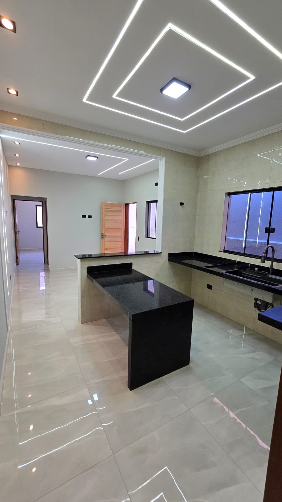 Casa Nova no Balneário Verde Mar Itanhaém – 02 Dormitórios com Piscina