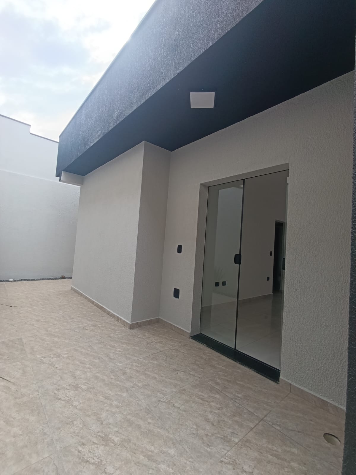 CAS261373 Casa em Condomínio Fechado à Venda em Itanhaém – Frente Mar com Piscina