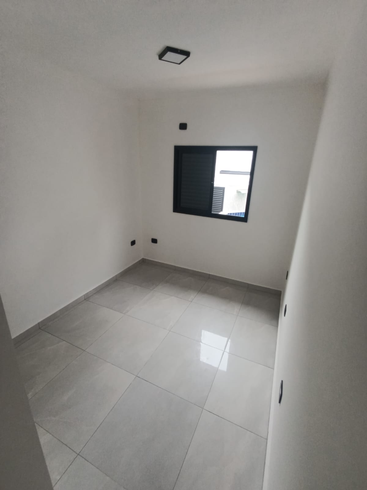 CAS261374 Casa em Condomínio Fechado à Venda em Itanhaém – Frente Mar com Piscina