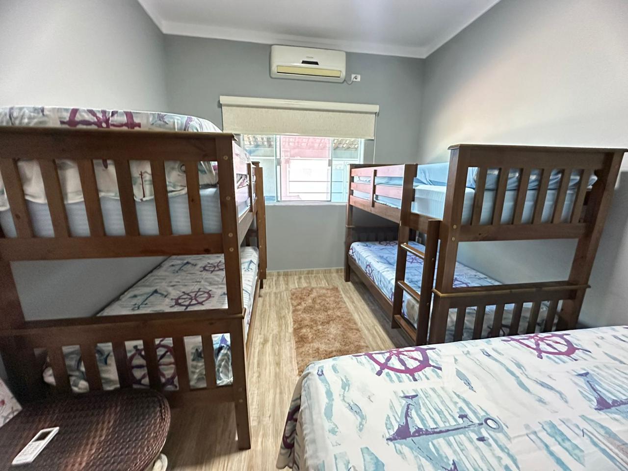 CAS261380 Casa Mobiliada à Venda em Itanhaém – 02 Dormitórios com Piscina de 9 Metros
