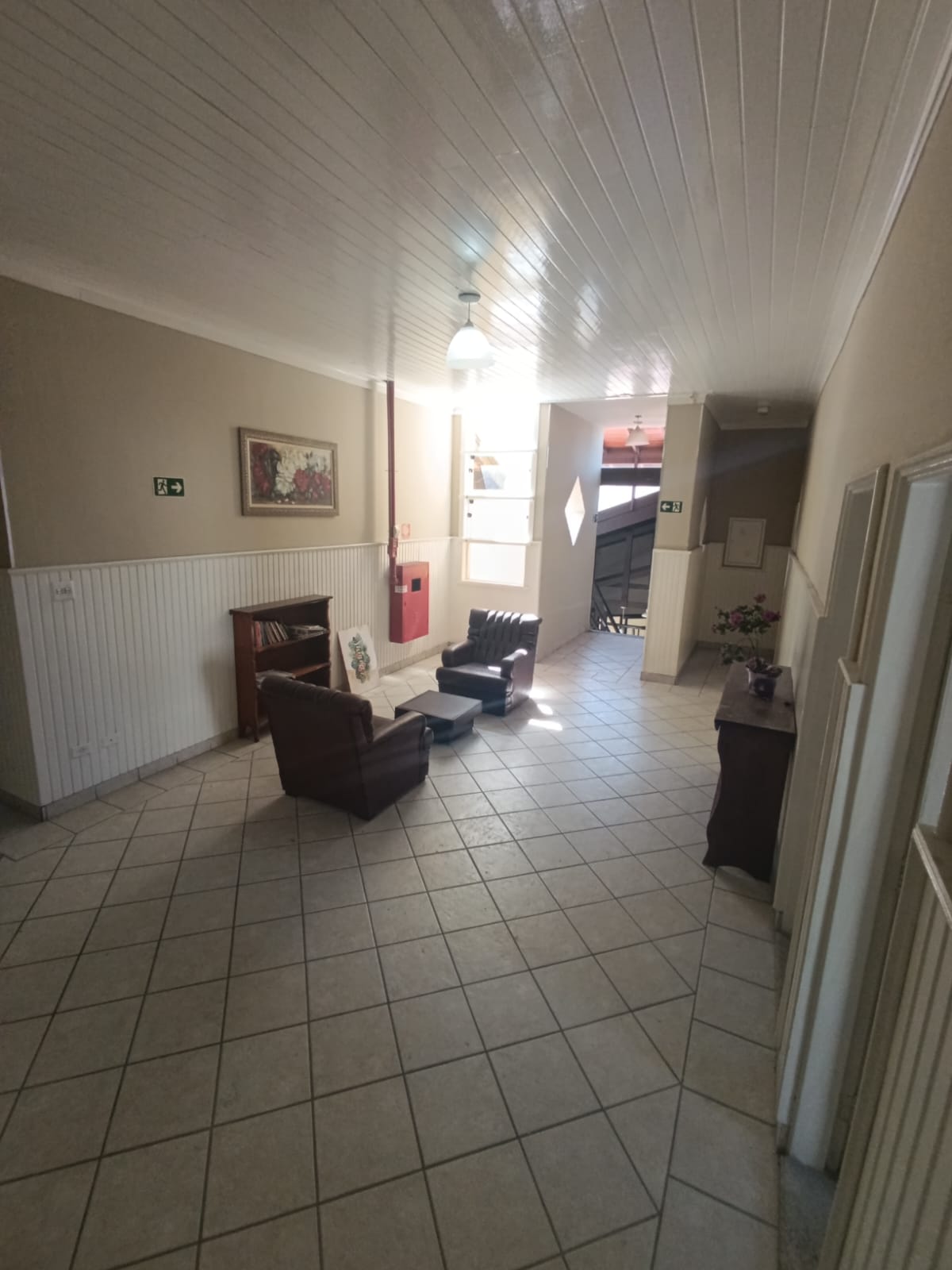 CAS261396 Hotel Pousada à Venda no Centro do Suarão Itanhaém – 24 Apartamentos e Piscina