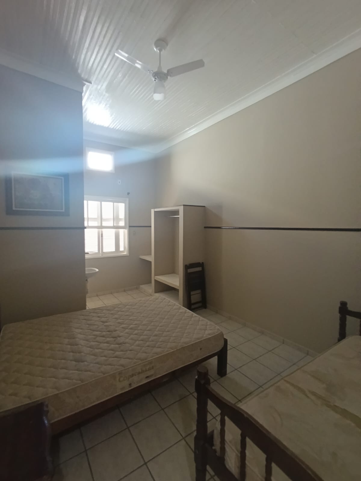 CAS261396 Hotel Pousada à Venda no Centro do Suarão Itanhaém – 24 Apartamentos e Piscina