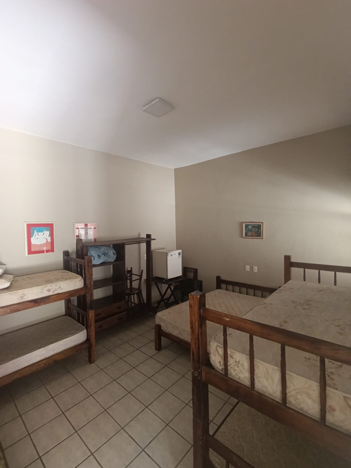 CAS261396 Hotel Pousada à Venda no Centro do Suarão Itanhaém – 24 Apartamentos e Piscina