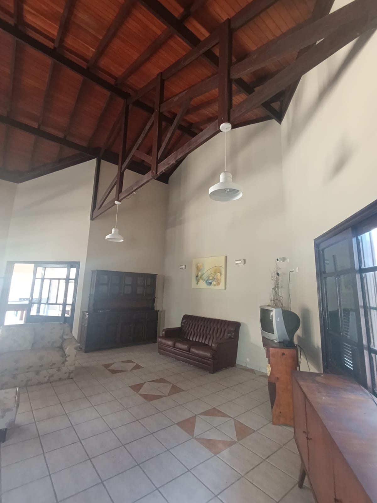 CAS261396 Hotel Pousada à Venda no Centro do Suarão Itanhaém – 24 Apartamentos e Piscina