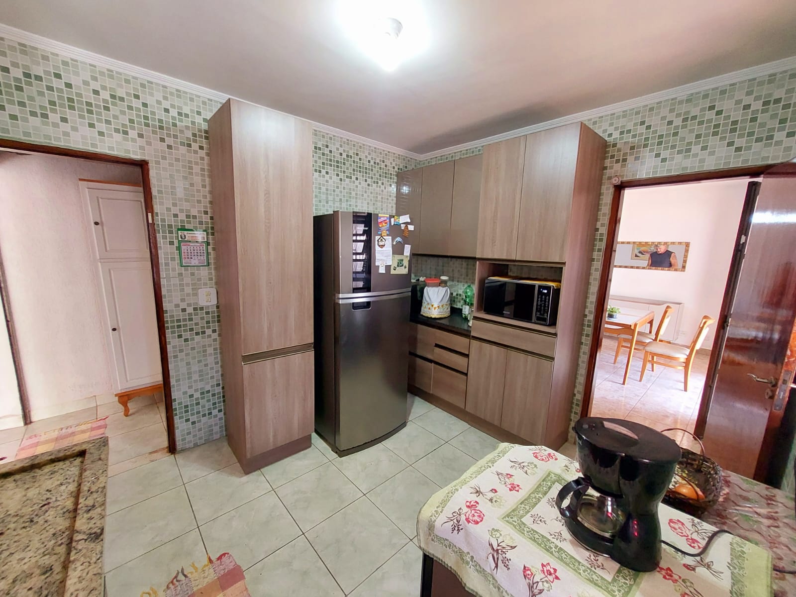 CAS261400 Casa Reformada com Piscina a 280m da Praia – Semimobiliada e com Edícula