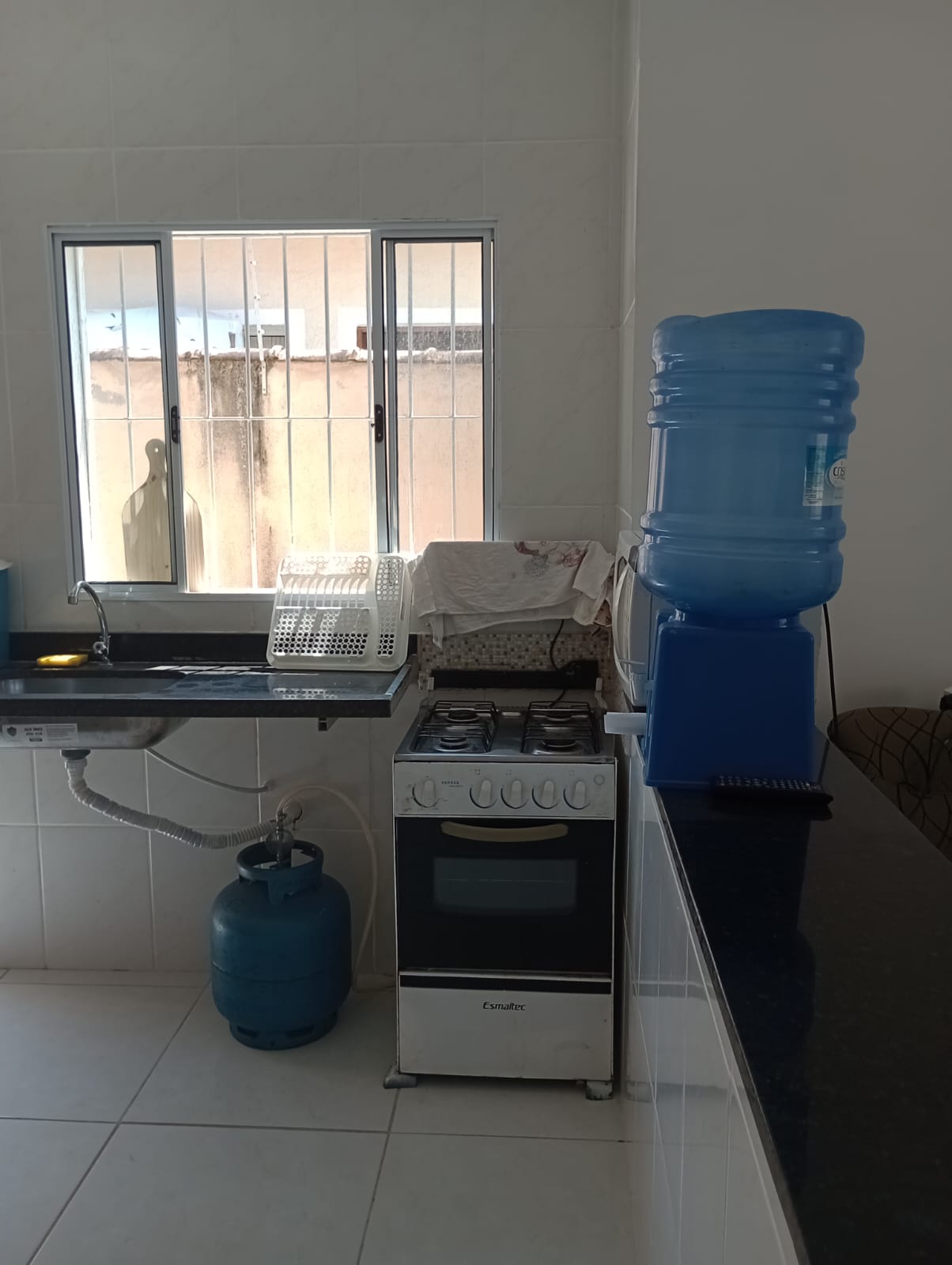 CASA NA PRAIA PARA LOCAÇÃO FIXA DE 02 DORMITORIOS, SENDO 01 SUITE EM EM ITANHAÉM/SP