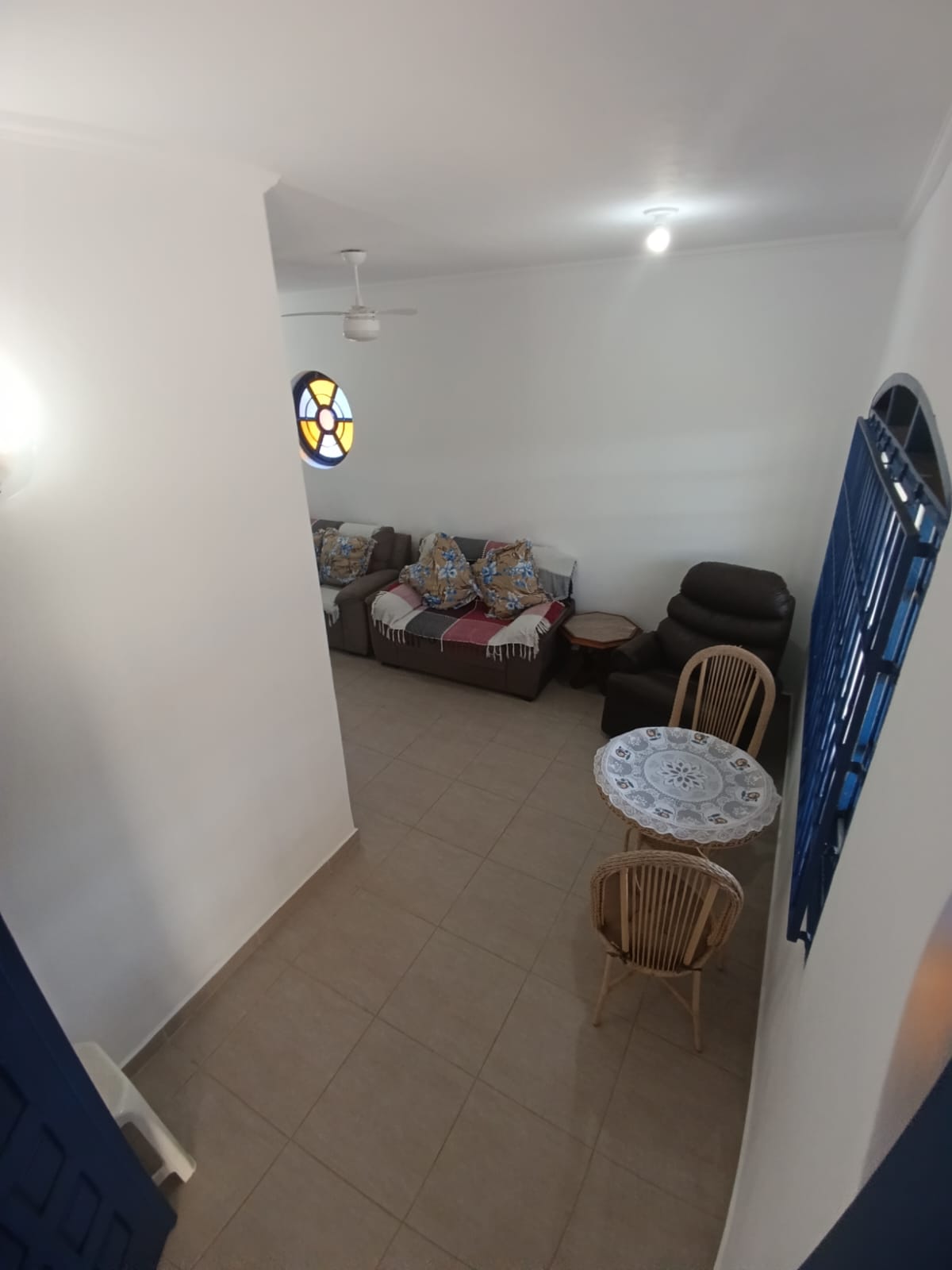 Casa para venda na praia com 03 dormitórios e edícula