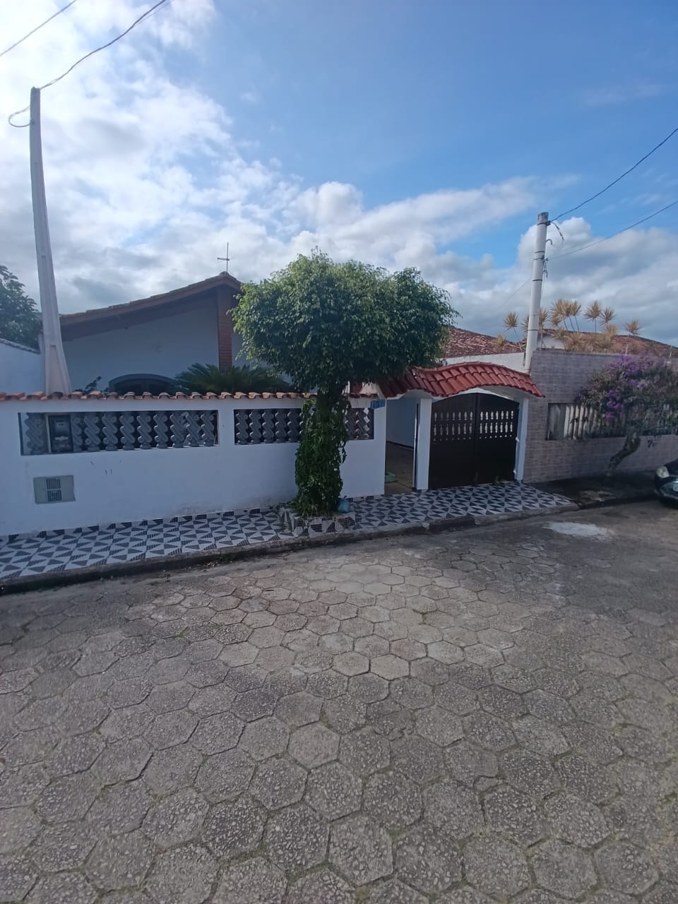 NÃO PERCA ESTA OPORTUNIDADE!!! CASA NO CENTRO DO SUARÃO A 400 METROS DO MAR EM ITANHAÉM/SP