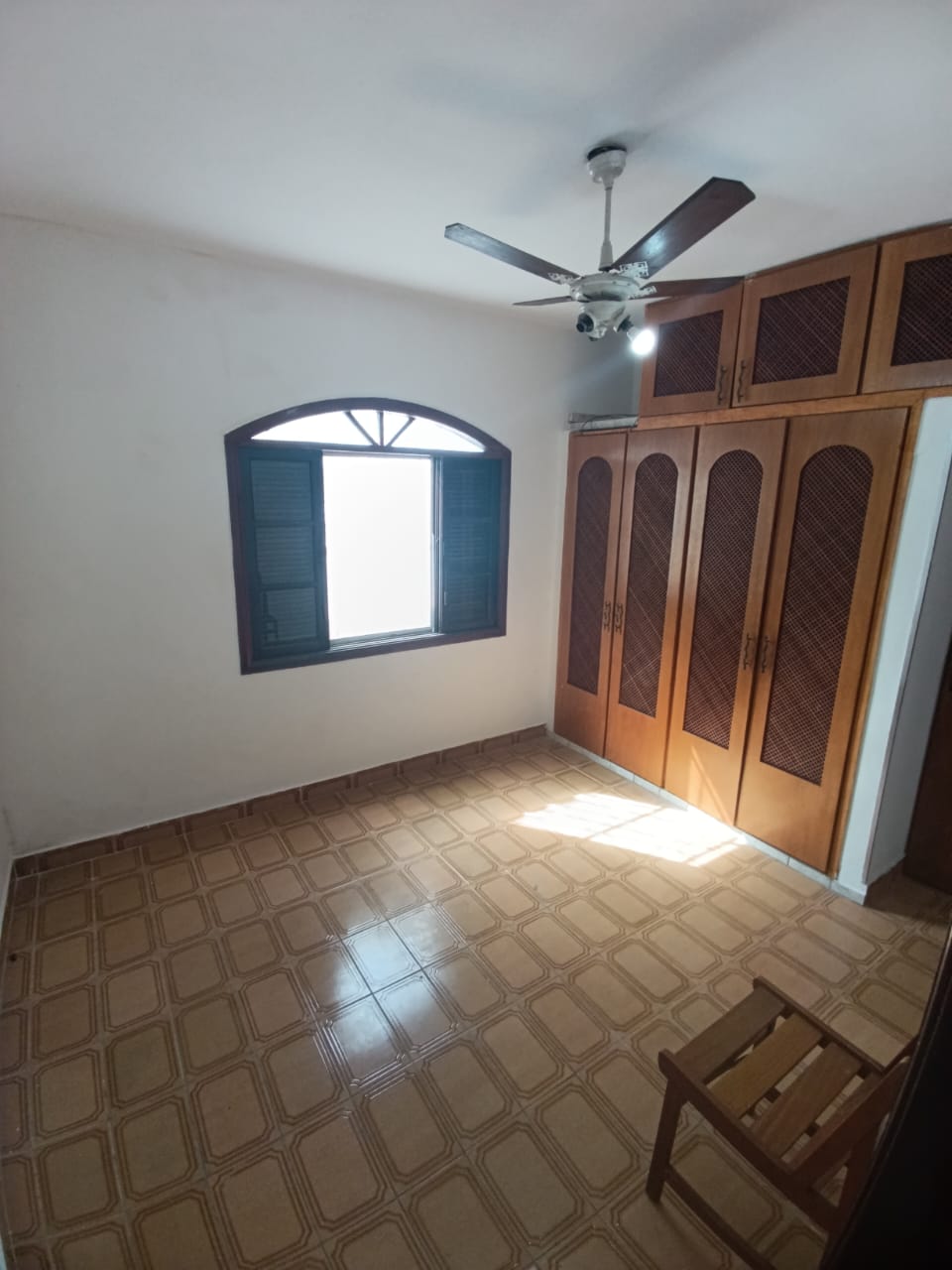 NÃO PERCA ESTA OPORTUNIDADE!!! CASA NO CENTRO DO SUARÃO A 400 METROS DO MAR EM ITANHAÉM/SP