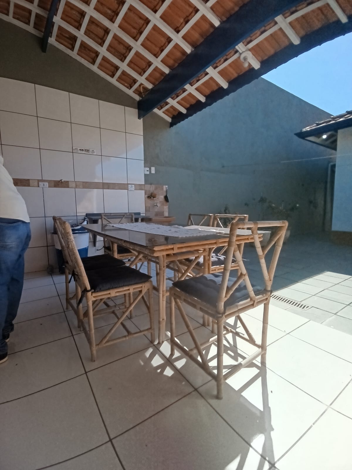 Casa para venda na praia com 03 dormitórios e edícula