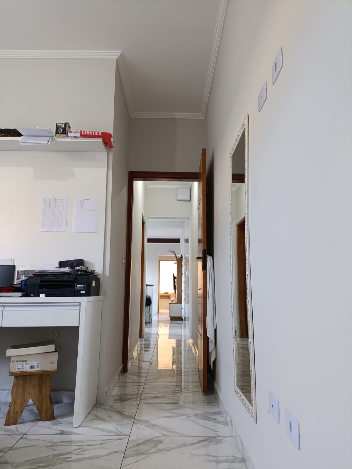 CASA NOVA COM PISCINA PARA VENDA NA PRAIA, NO SUARÃO A 500 METROS DO MAR EM ITANHAÉM/SP