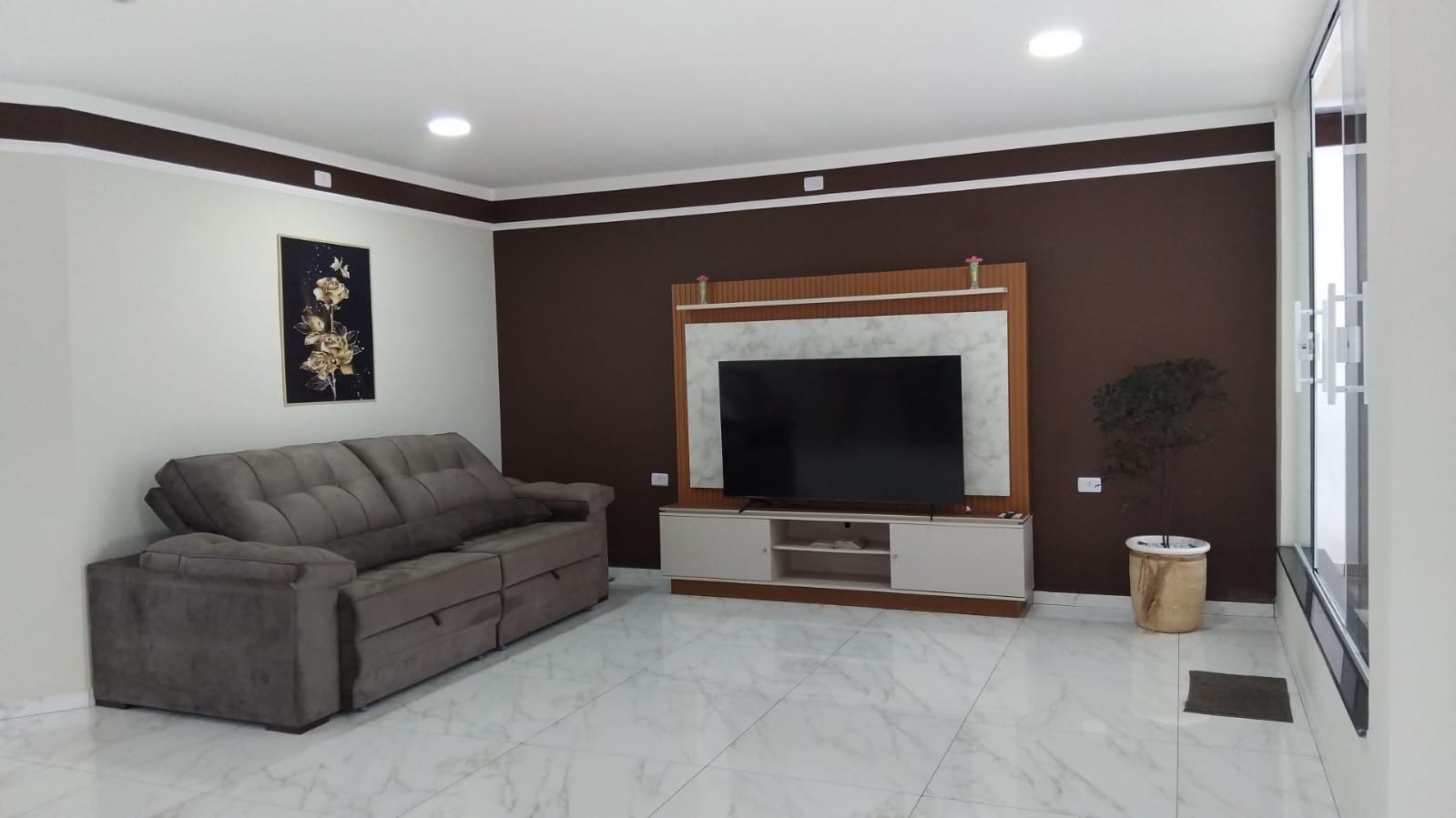 Luxuoso sobrado de alto padrão em condomínio fechado lado praia em Itanhaém